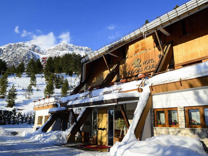 Hotel Nido Dell'Aquila Assergi Exterior foto